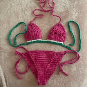 XS WATERMELON CROCHET BIKINI